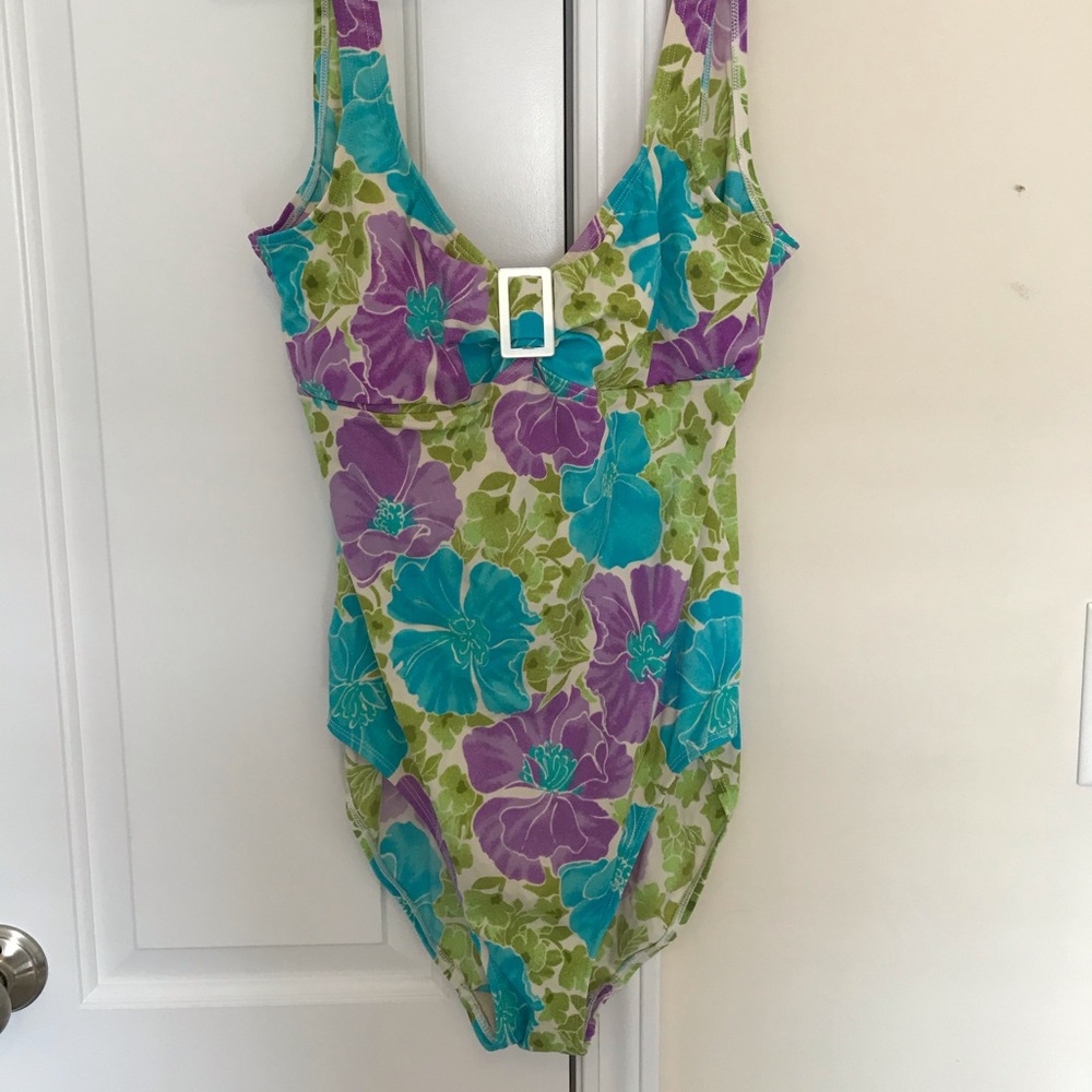 One piece swimsuit